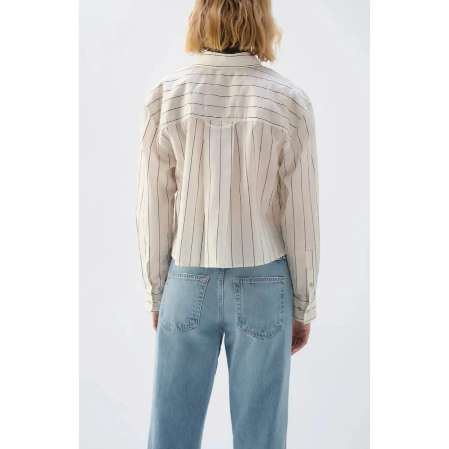 Amo - CROP RUTH SHIRT